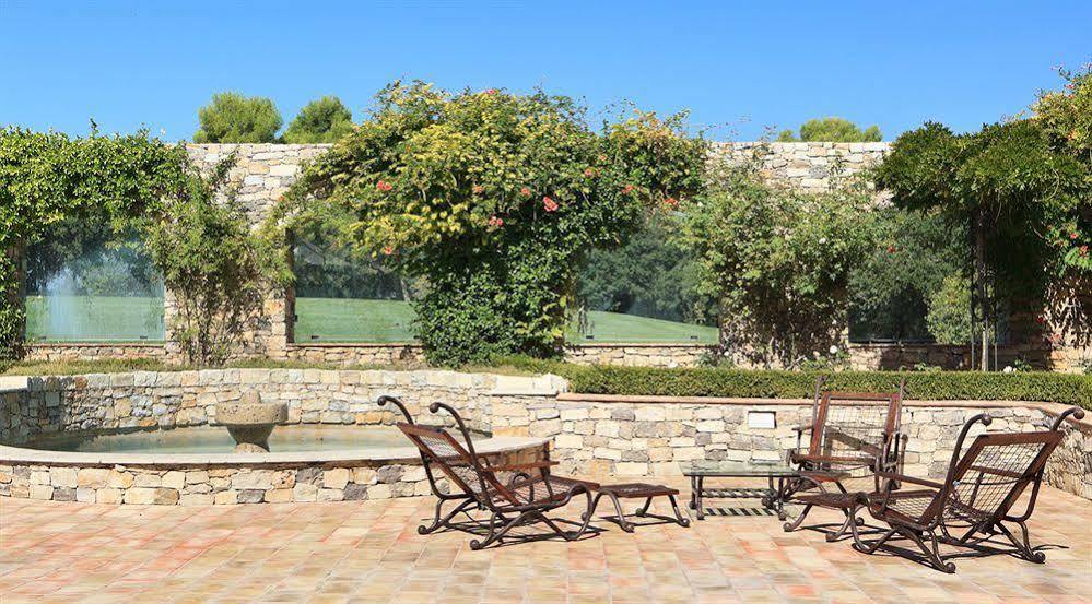 מלון לורג'ה Chateau Les Crostes מראה חיצוני תמונה
